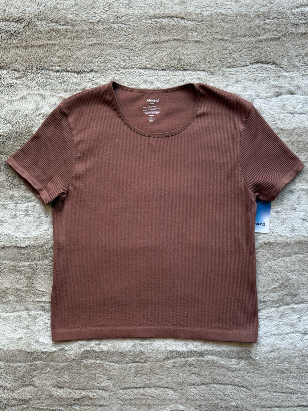 Abound Women's Ribbed Knit Cropped Short Sleeve Top in Brown Size L/XL
